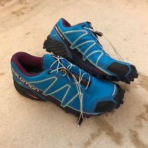 Salomon running Speedcross 4